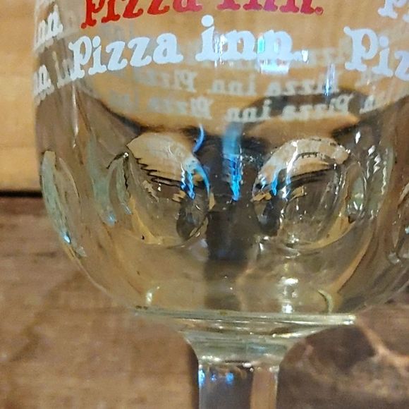 Vintage 80's Pizza Inn Thumbprint Beer Goblet - Picture 5 of 9